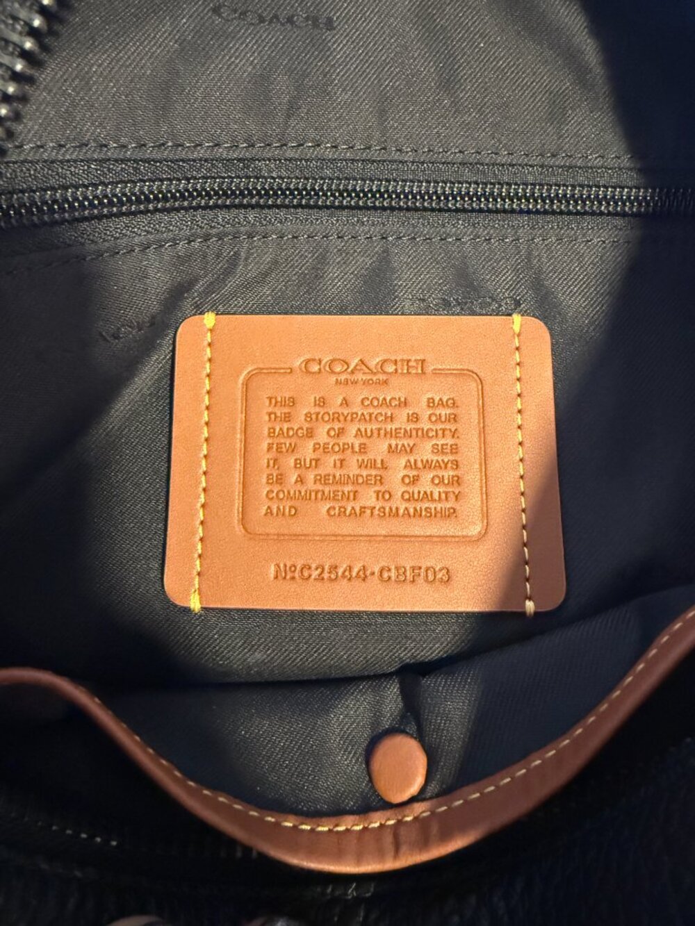 Coach Top Zip Messenger Bag - CBF03 in Black Pebbled Leather w/ Adjustable Strap - Picture 8 of 13